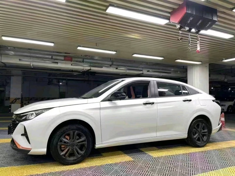 成都22年东风奕炫3