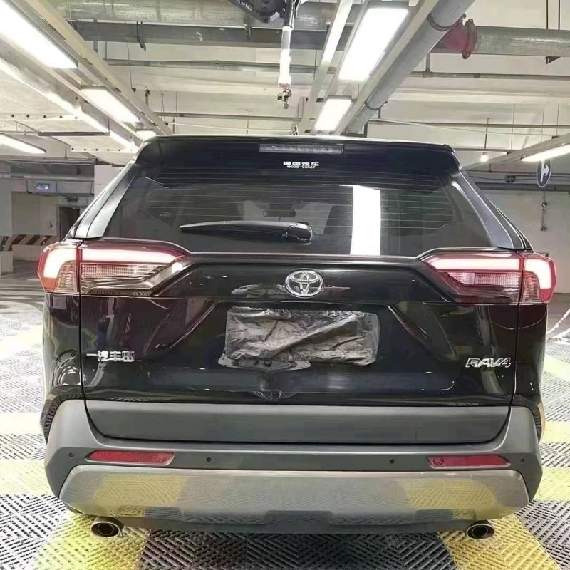 成都22年丰田RAV4荣放8