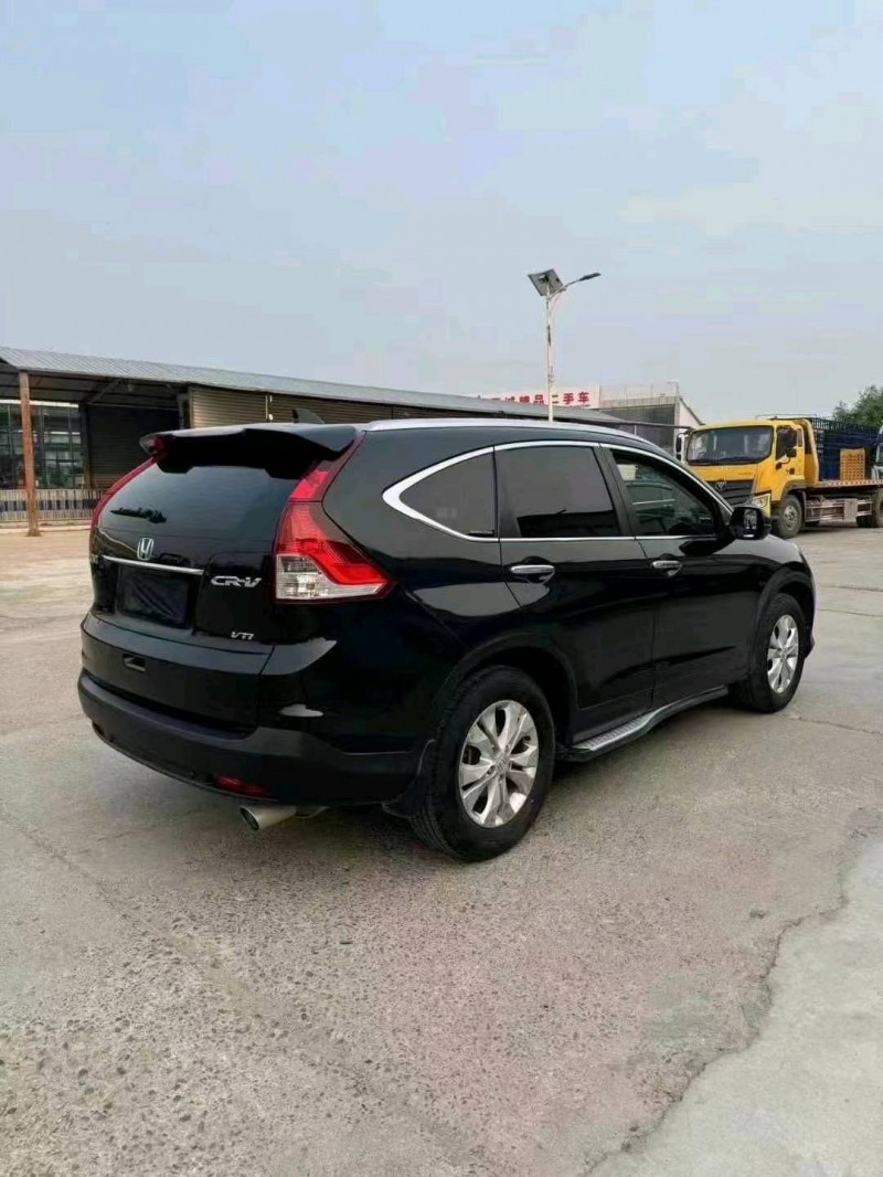 青岛12年本田CRV3