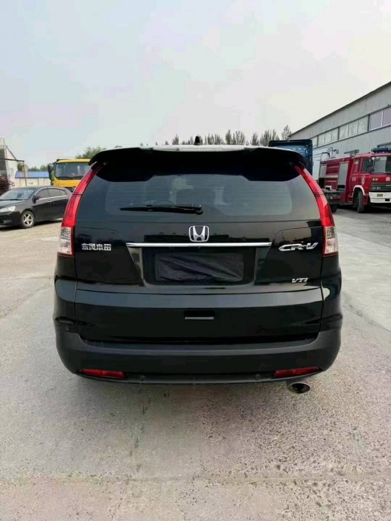 青岛12年本田CRV4
