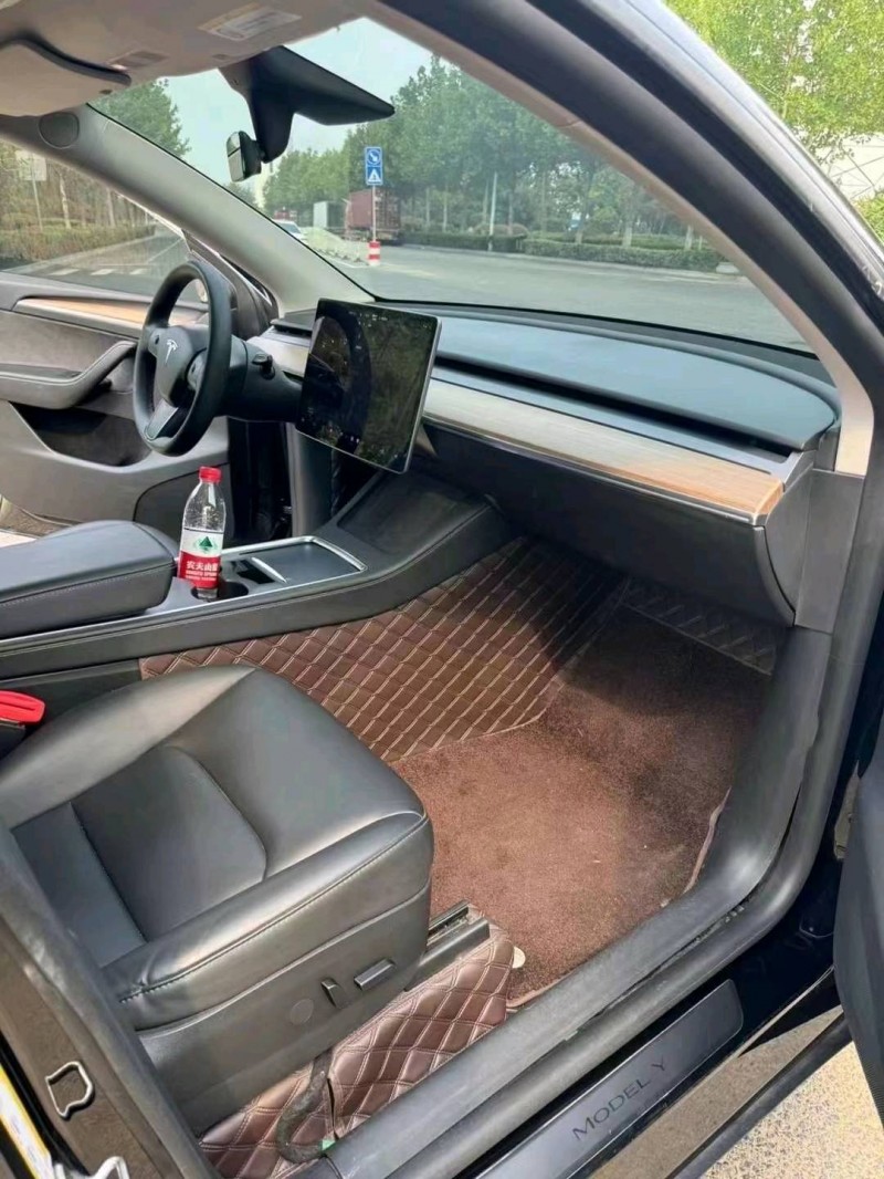 煙臺21年特斯拉MODEL Y5