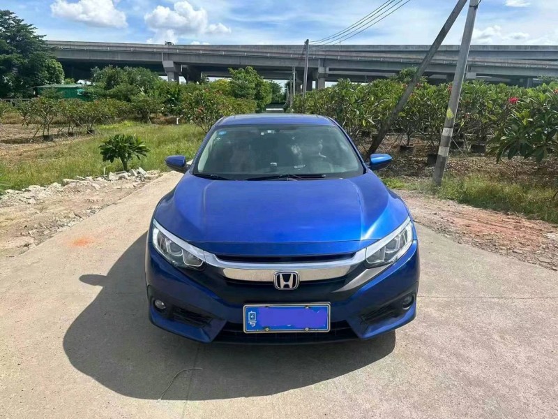 佛山19年本田思域1