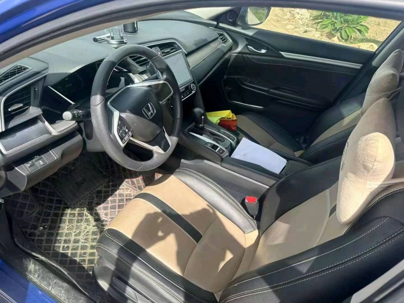 佛山19年本田思域5