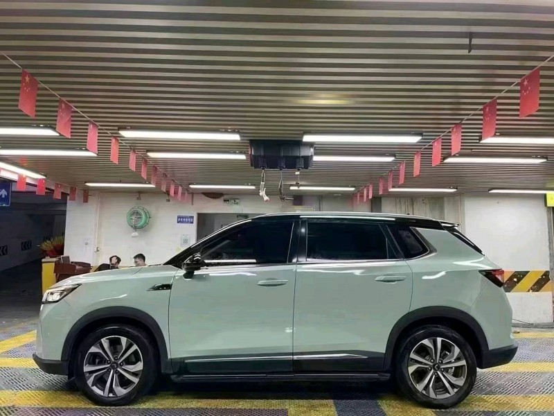 成都22年五菱汽車星辰3