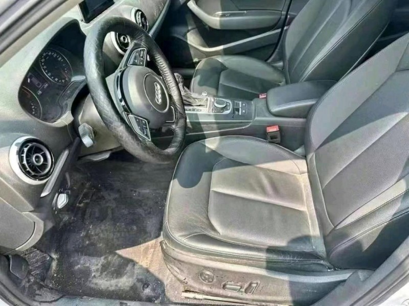 潍坊17年奥迪A35