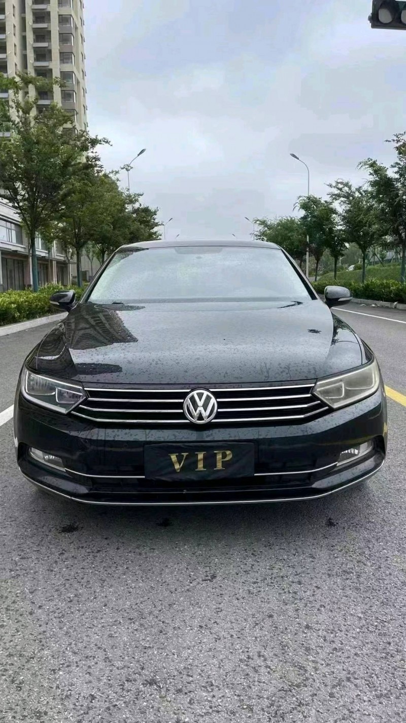 潍坊17年大众迈腾1