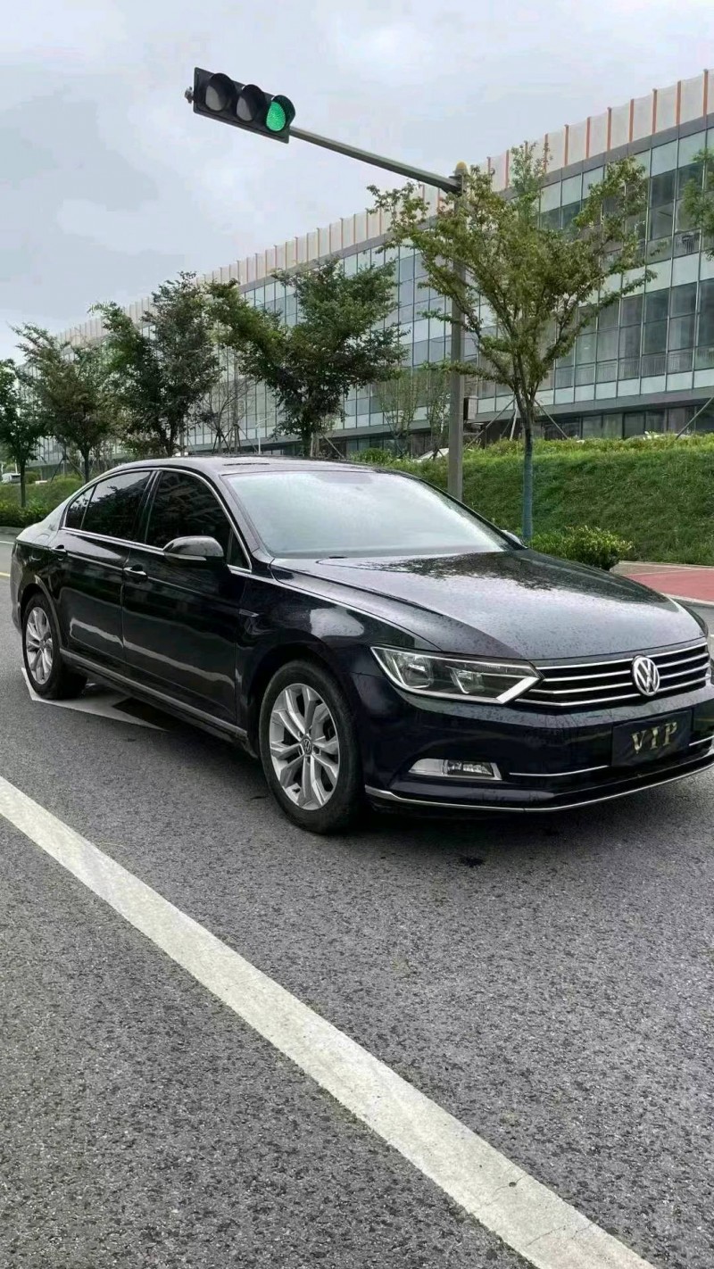 潍坊17年大众迈腾2