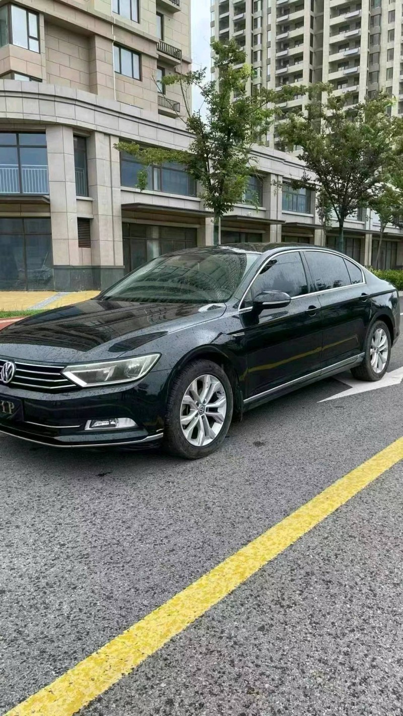 潍坊17年大众迈腾5