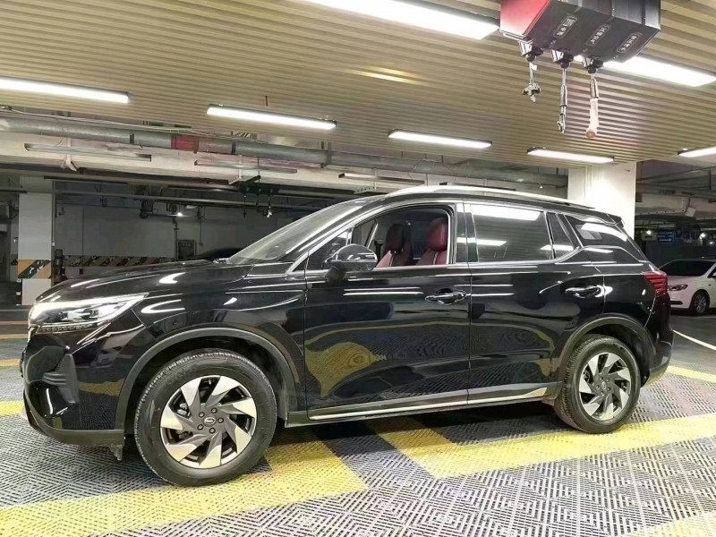 成都21年传祺GS43