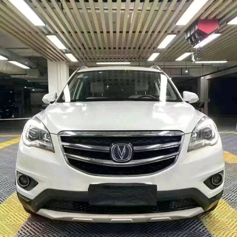 成都18年长安汽车CS351