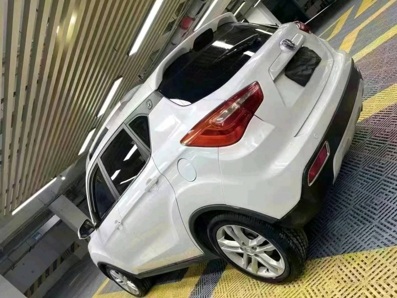 成都18年长安汽车CS354