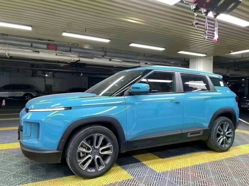 成都20年吉利icon3