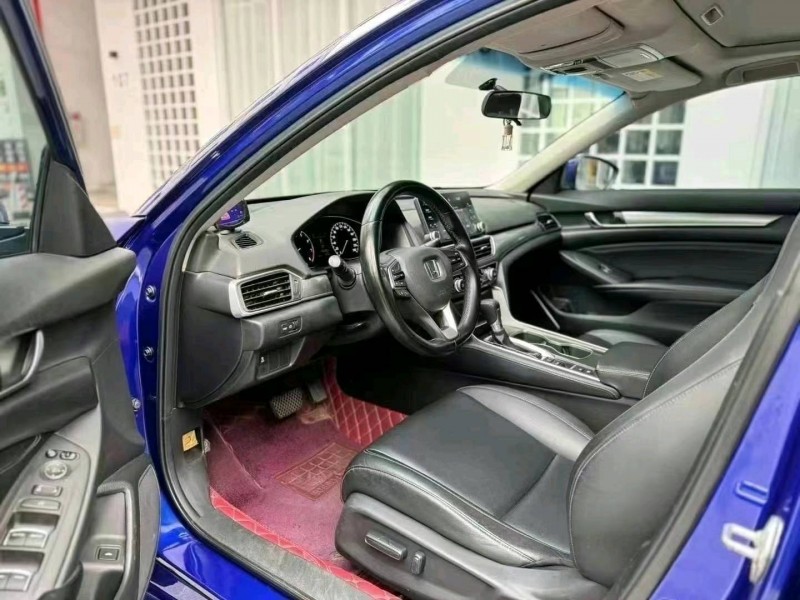 广州18年本田雅阁4