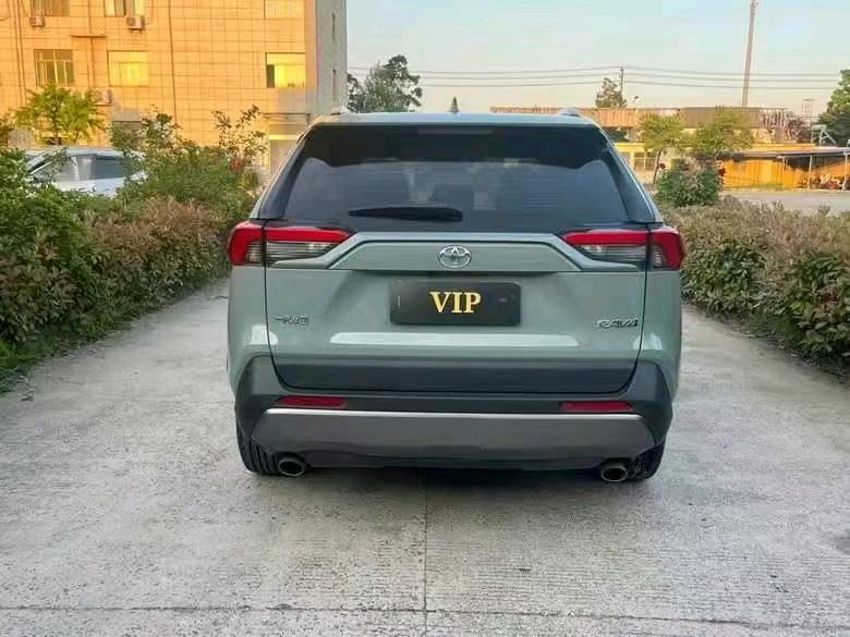 宿迁20年丰田RAV4荣放9