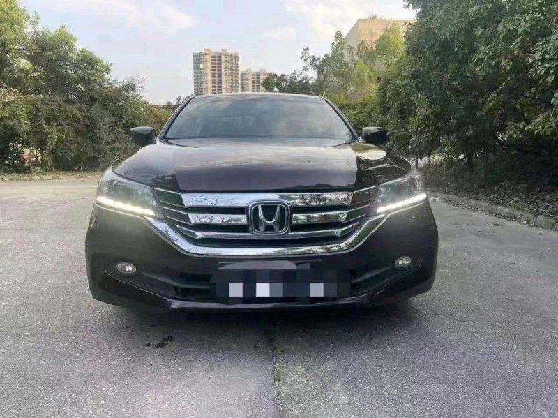 保定14年本田雅阁1