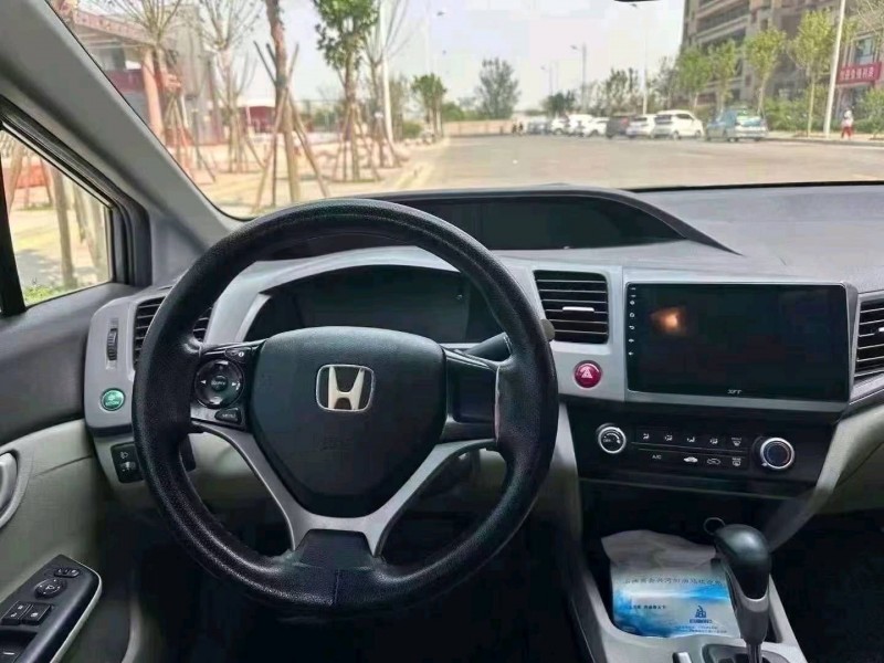 邢台12年本田思域8