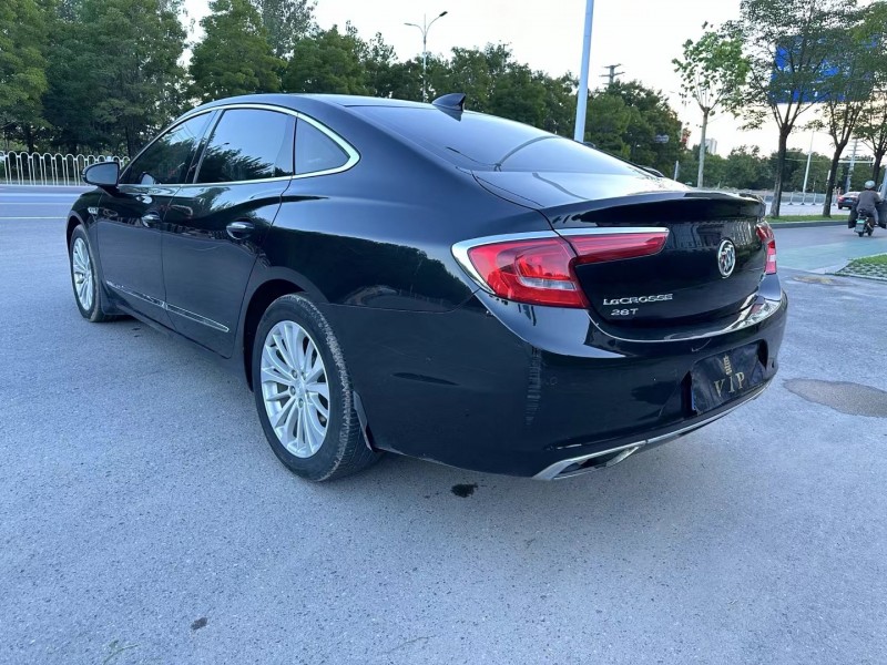 徐州19年别克君越4