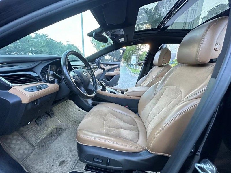 徐州19年别克君越5