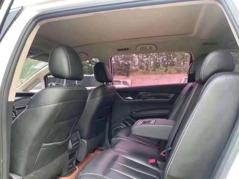 潍坊18年比亚迪宋MAX8