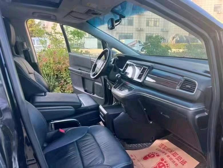 宿迁18年本田艾力绅5