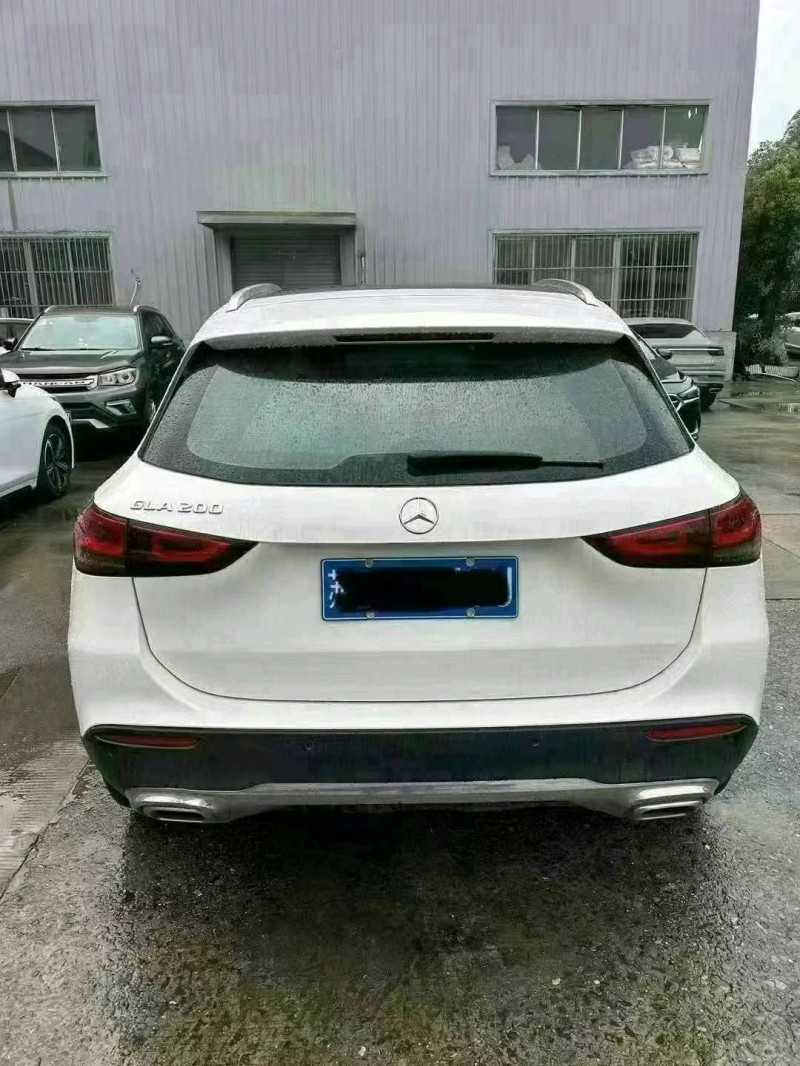 苏州20年奔驰GLA6