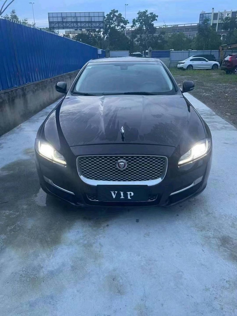 連云港17年捷豹XJL1