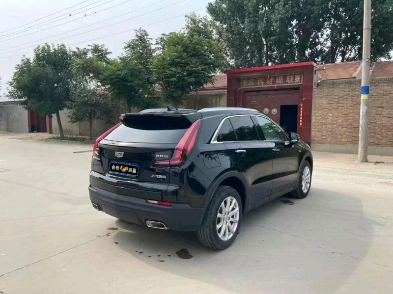 保定22年凯迪拉克XT46