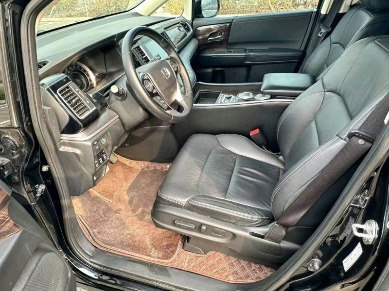 徐州19年本田艾力绅4