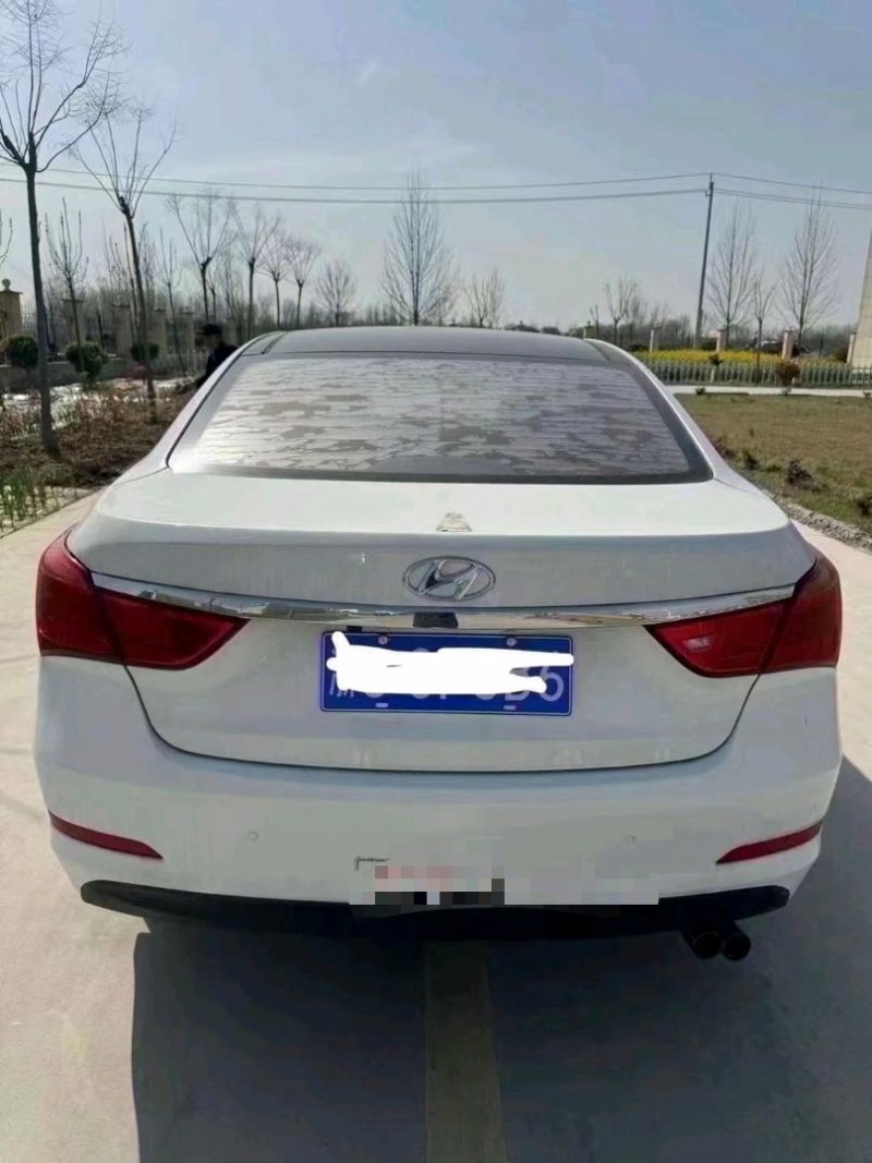菏泽14年现代名图9