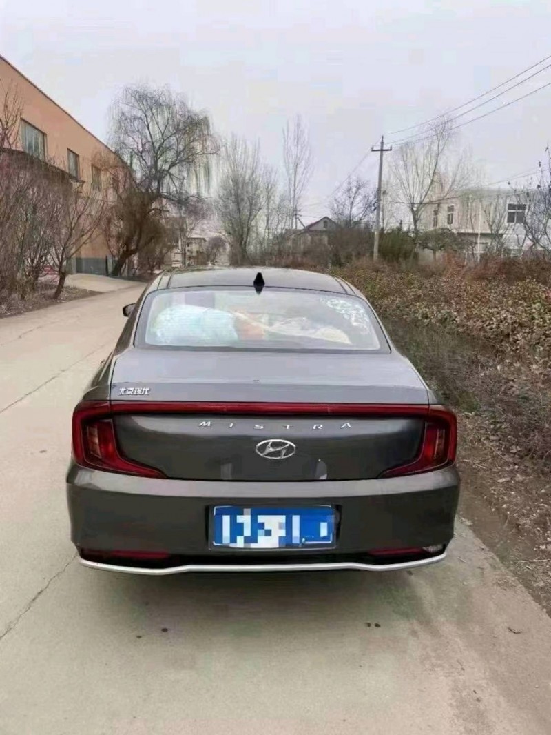 青岛21年现代名图9