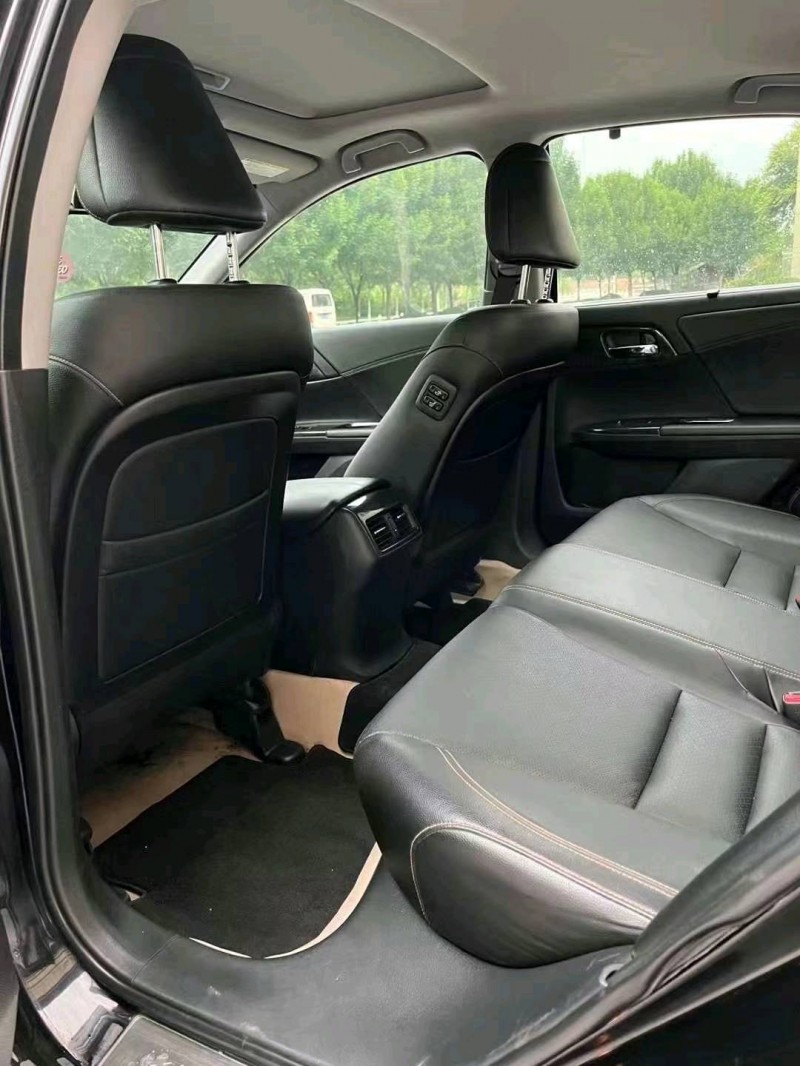 菏泽14年本田雅阁6