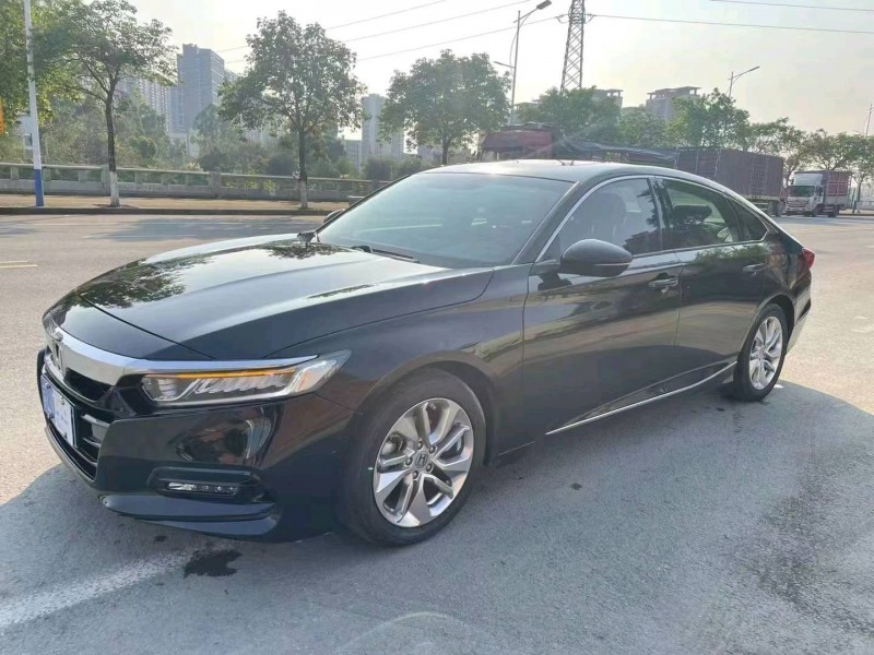 广州20年本田雅阁2