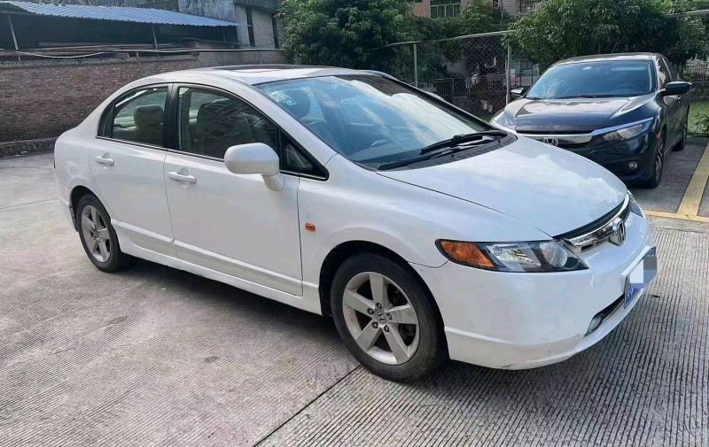 广州09年本田思域3