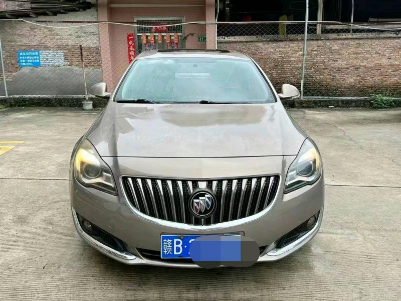 广州15年别克君威1