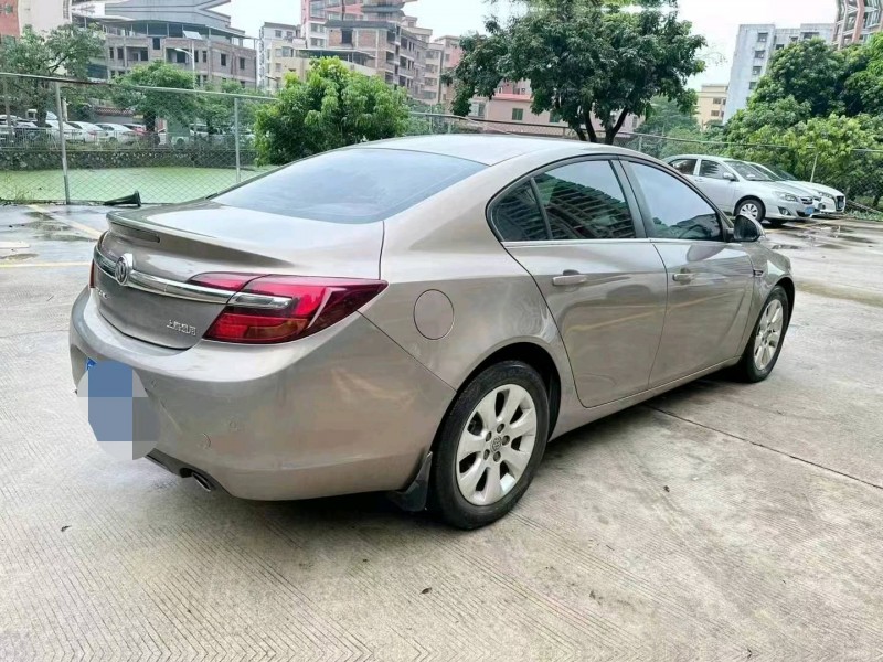 广州15年别克君威7