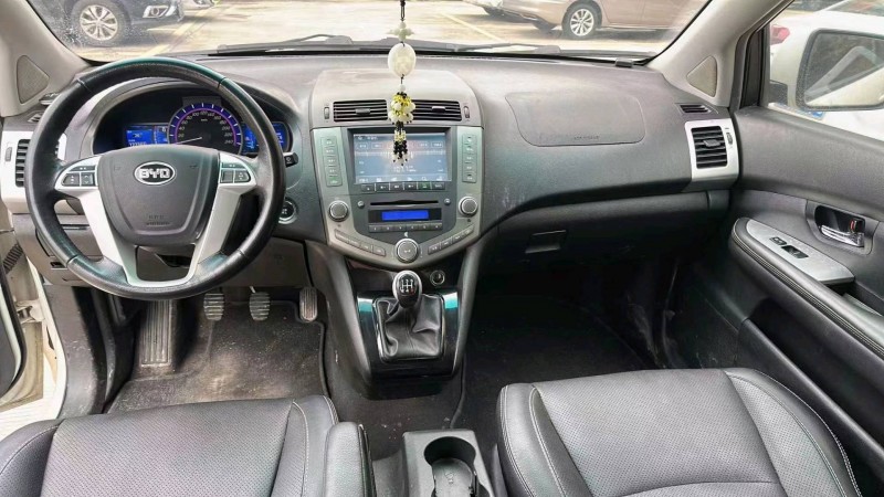 广州14年比亚迪S65