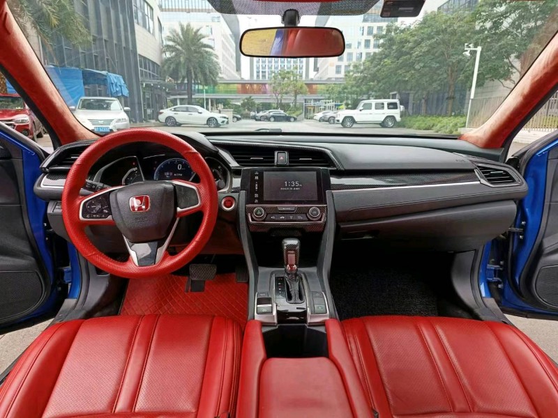 广州19年本田思域9