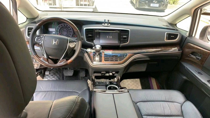 广州17年本田奥德赛5