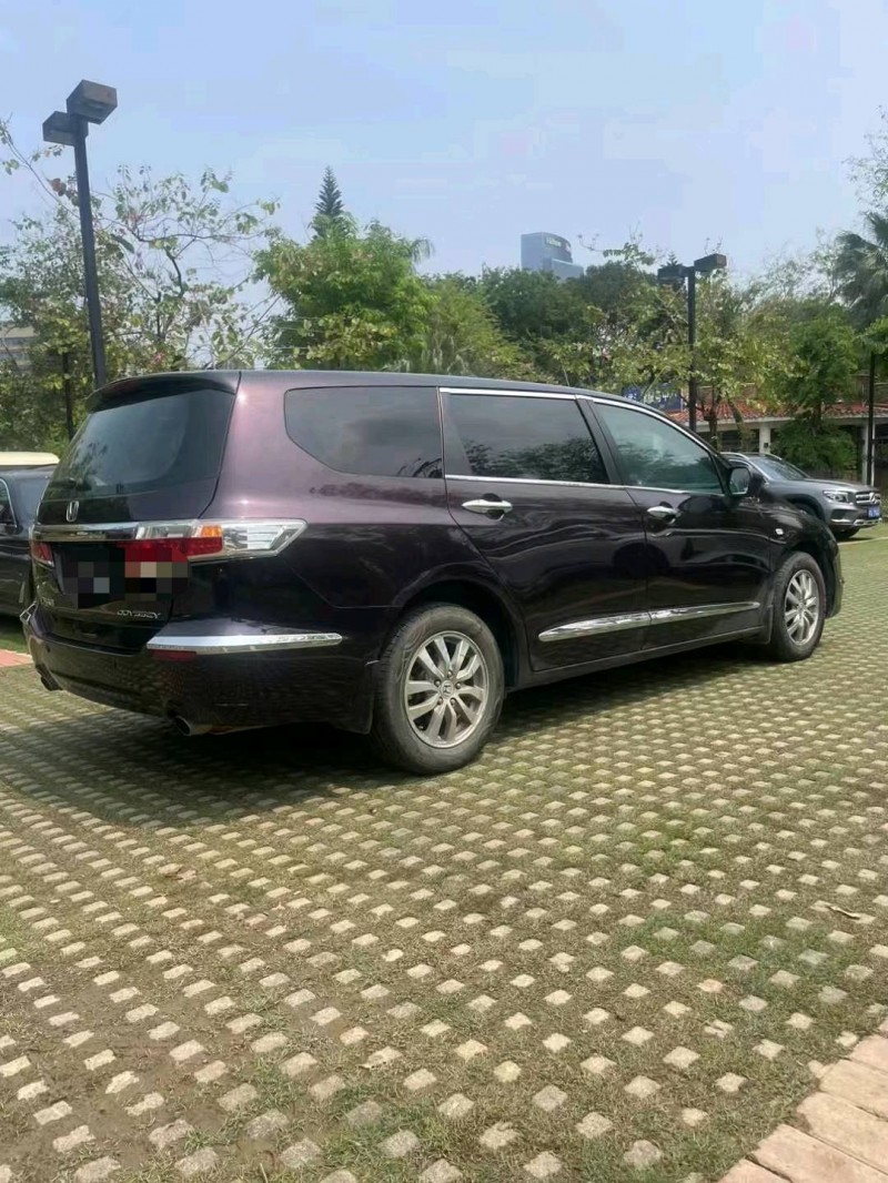 东莞13年本田奥德赛8