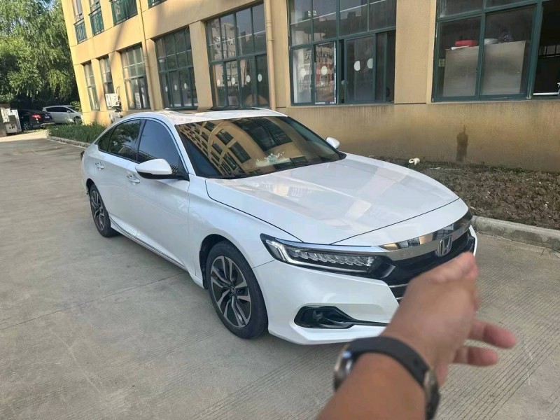 武汉22年本田雅阁2