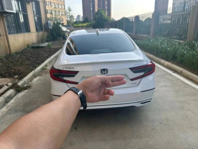 武汉22年本田雅阁9
