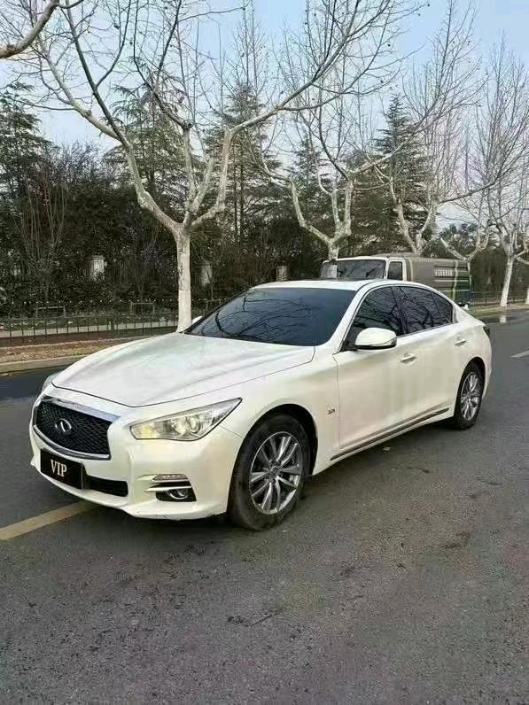 宿遷17年英菲尼迪Q50L2