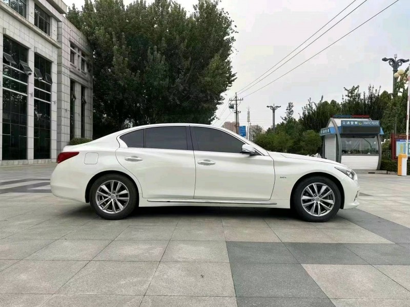 棗莊15年英菲尼迪Q507