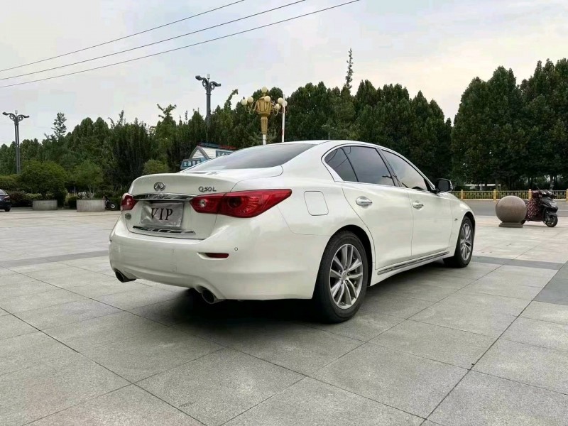 棗莊15年英菲尼迪Q508
