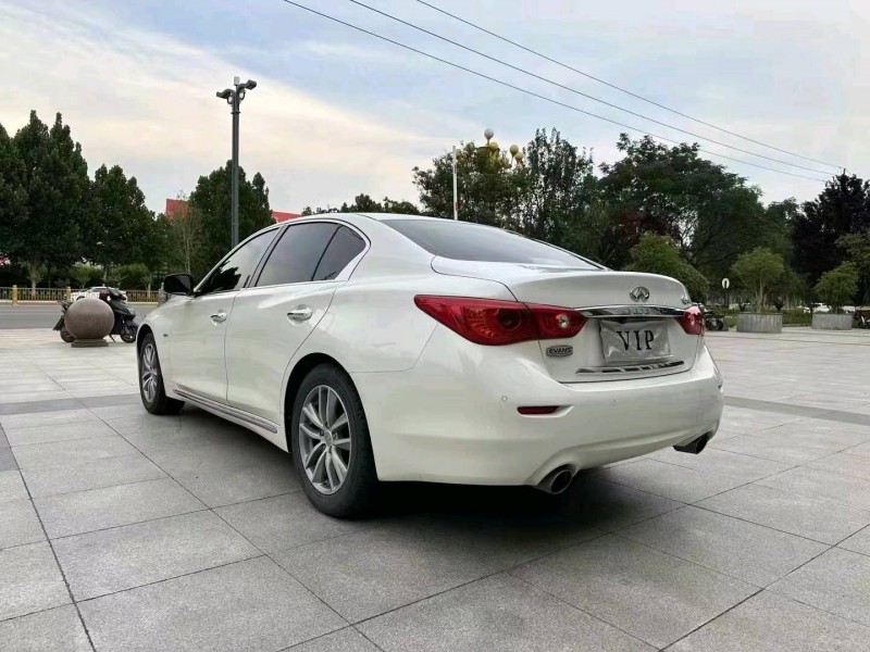 棗莊15年英菲尼迪Q509