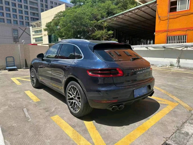 莆田17年保時捷Macan3