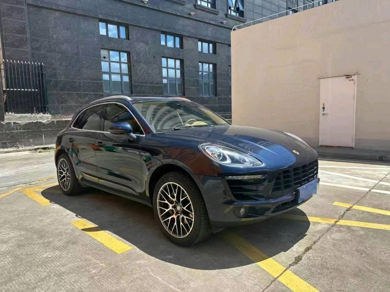 莆田17年保時捷Macan4