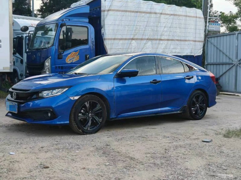 广州22年本田思域2