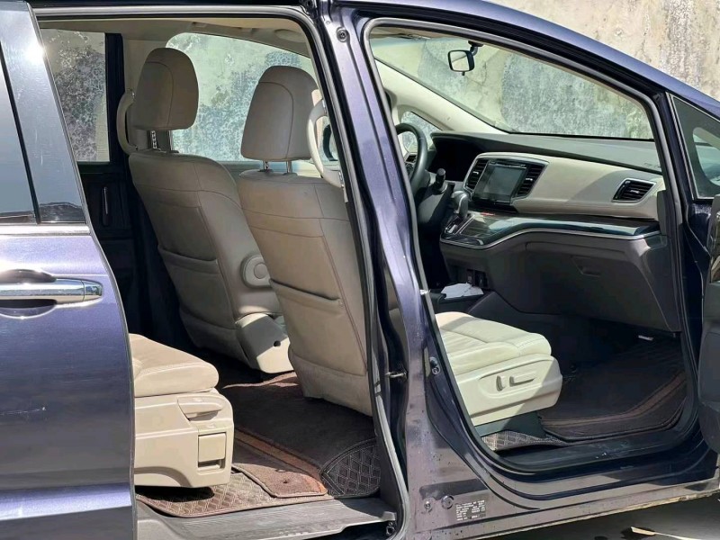 济南15年本田奥德赛3