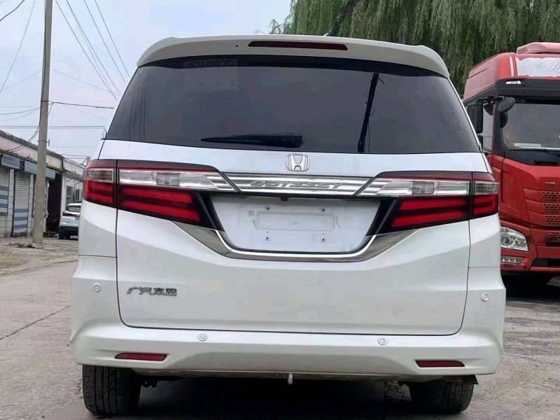 济南16年本田奥德赛9